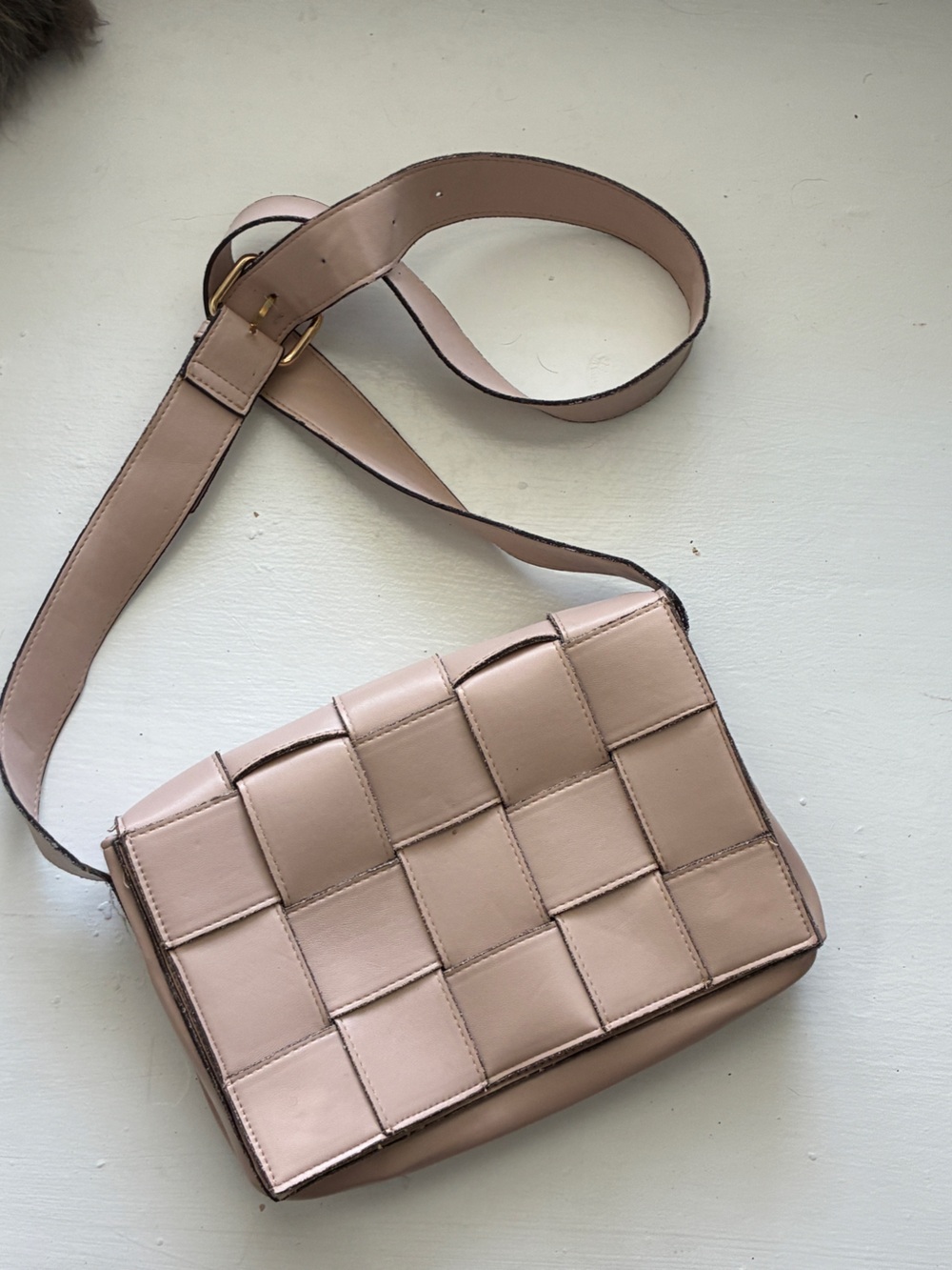 Woven Sondra Roberts Leather Crossbody Bag in Blush Pink